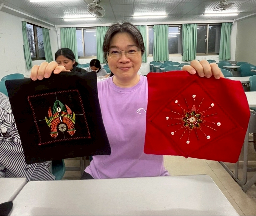 珠繡作品完成